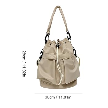 OUR  バケツバッグ CHARLES & KEITH Beryl ベリル リサイクルレザーバケツバッグ